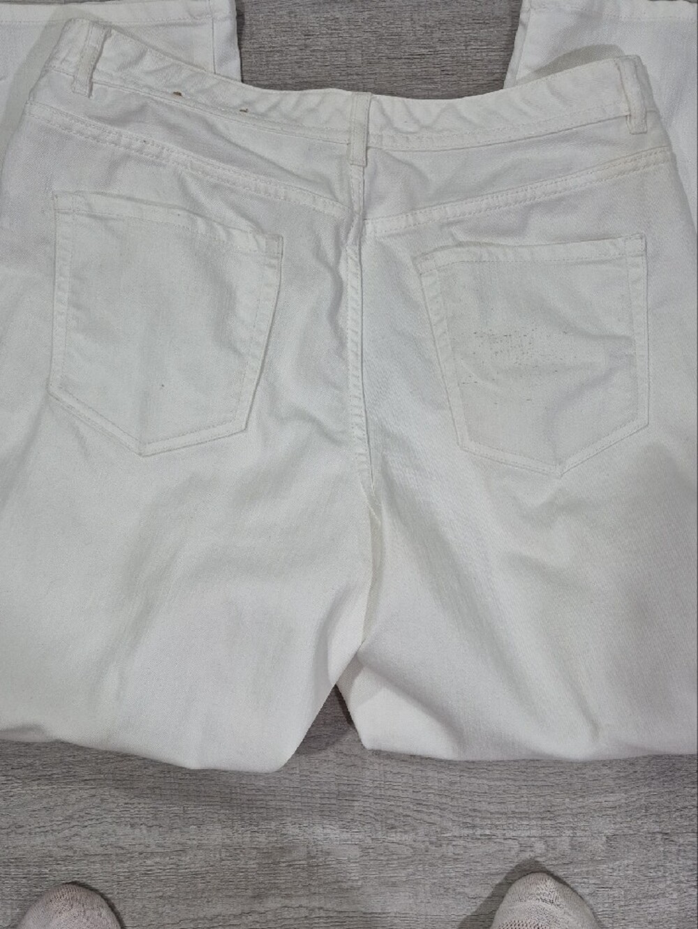 Coldwater Creek White Straight Leg Jeans - Picture 5 of 5
